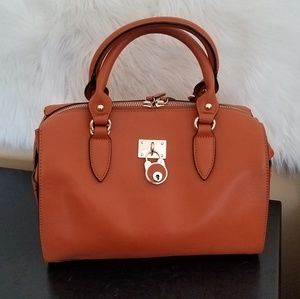 Handbag chestnut color NWT